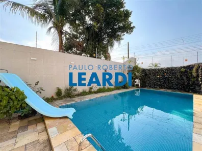 Sobrado com 4 Quartos à venda, 400m² no Caiçara, Praia Grande