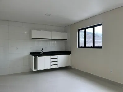 Kitnet com 1 Quarto para alugar, 42m² no Parque das Nações, Santo André