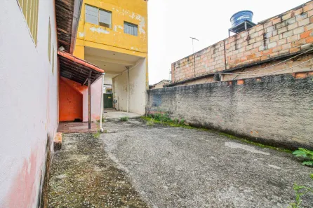 com 2 Quartos à venda, 320m² no Jardim Laguna, Contagem