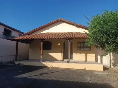 Casa com 4 Quartos à venda, 294m² no Silverado, Esmeraldas