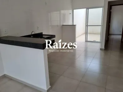 Casa de Condomínio com 2 Quartos à venda, 70m² no Loteamento Residencial Pequis, Uberlândia