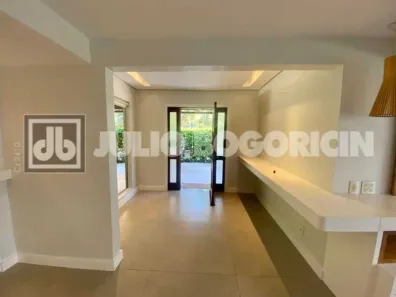 Casa de Condomínio com 3 Quartos à venda, 257m² no Barra da Tijuca, Rio de Janeiro