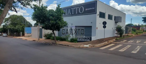 Galpão/Depósito/Armazém à venda, 400m² no Aclimação, Uberlândia