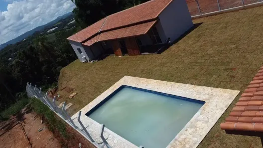 Fazenda/Sítio com 3 Quartos à venda, 1000m² no Recreio Topázio (Caucaia do Alto), Cotia