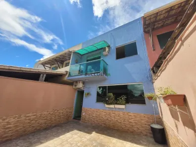 Casa com 3 Quartos à venda, 112m² no Três Barras, Contagem