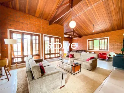 Fazenda/Sítio com 3 Quartos à venda, 228m² no Terras de Itaici, Indaiatuba