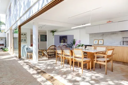 Casa com 3 Quartos à venda, 300m² no Indianópolis, São Paulo
