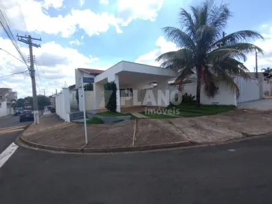 Casa de Condomínio com 3 Quartos à venda, 130m² no Parque Fehr, São Carlos