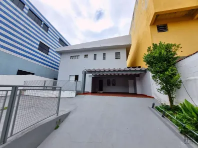 Casa com 3 Quartos para alugar, 135m² no Granja Carolina, Cotia