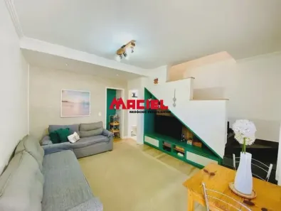 Sobrado com 2 Quartos à venda, 68m² no Vila Tesouro, São José dos Campos