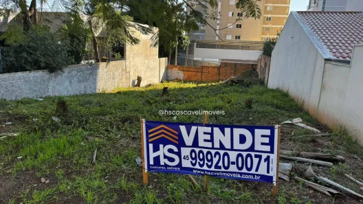 Lote/Terreno à venda, 600m² no Centro, Cascavel