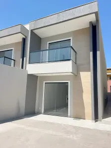 Sobrado com 4 Quartos à venda, 150m² no Ipitanga, Lauro de Freitas