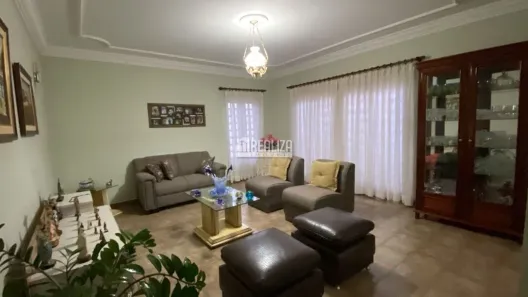 Casa com 4 Quartos à venda, 232m² no Vila Olímpica, Uberaba