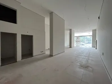 Sala Comercial para alugar, 114m² no Zona 07, Maringá