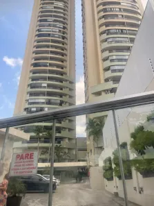 Apartamento com 3 Quartos para alugar, 140m² no Umarizal, Belém