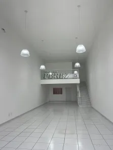 Ponto Comercial para alugar, 150m² no Kennedy, Londrina