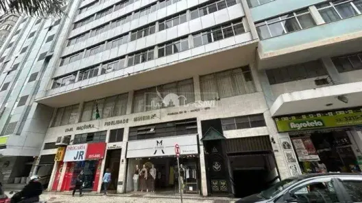 Apartamento com 3 Quartos para alugar, 149m² no Centro, Juiz de Fora