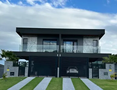 Casa com 3 Quartos à venda, 202m² no Ingleses do Rio Vermelho, Florianópolis