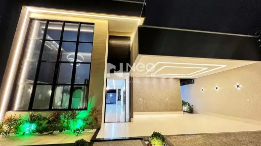Casa com 4 Quartos à venda, 212m² no Parque Amazônia, Goiânia