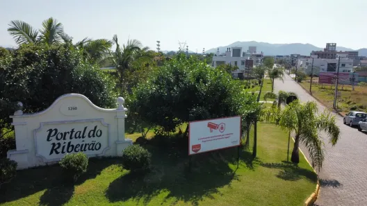 Lote/Terreno à venda, 375m² no Ribeirão da Ilha, Florianópolis