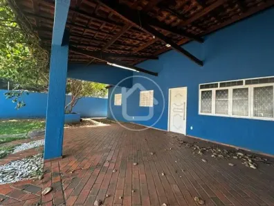Casa com 4 Quartos à venda, 230m² no Jardim Jacy, Campo Grande