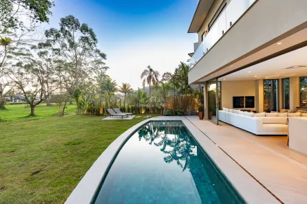 Casa de Condomínio com 5 Quartos à venda, 233m² no Tabatinga, Caraguatatuba