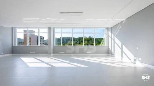 Sala Comercial para alugar, 64m² no Vorstadt, Blumenau