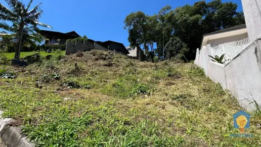 Lote/Terreno à venda, 707m² no Jardim Indaiá, Embu das Artes
