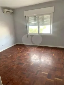 Casa com 3 Quartos para alugar, 100m² no Vila Cordeiro, São Paulo