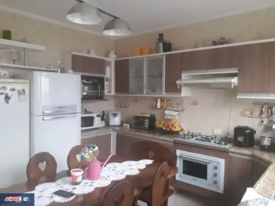 Casa com 3 Quartos à venda, 230m² no Gopoúva, Guarulhos
