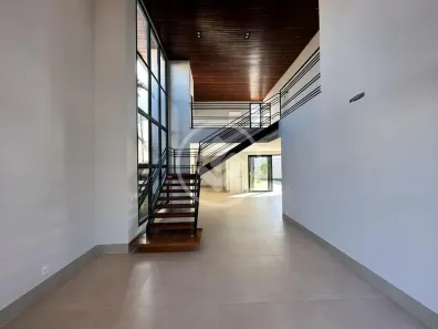 Casa de Condomínio com 3 Quartos à venda, 354m² no Condomínio Florais Itália, Cuiabá
