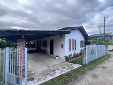 Casa com 3 Quartos à venda, 156m² no Enseada do Brito (Ens Brito), Palhoça
