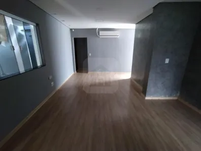 Ponto Comercial para alugar, 145m² no Fundinho, Uberlândia