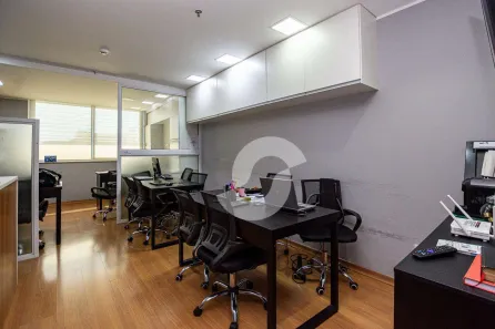 Sala Comercial à venda, 28m² no Centro, Niterói