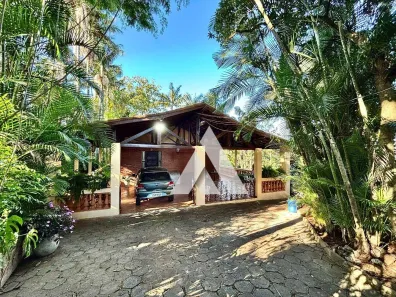 Fazenda/Sítio com 3 Quartos à venda, 127m² no Vila Belo Horizonte, Itapetininga