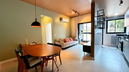 Apartamento com 2 Quartos à venda, 74m² no Centro, Florianópolis
