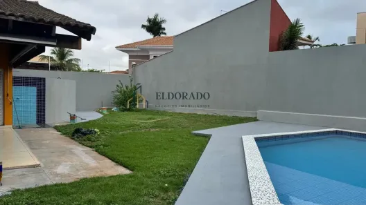 Casa de Condomínio com 3 Quartos à venda, 401m² no Jardim Itália, Cuiabá