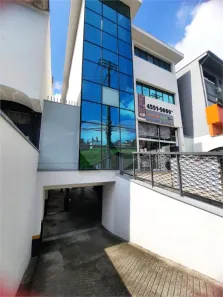 Sala Comercial para alugar, 47000m² no Jardim da Glória, Cotia