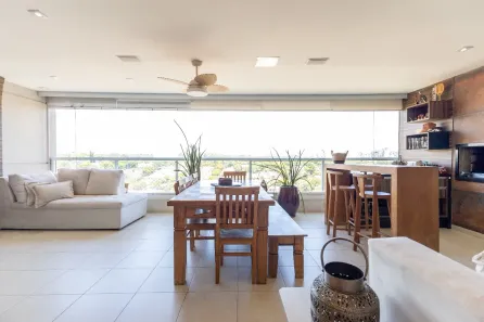 Apartamento com 3 Quartos para alugar, 180m² no Campo Belo, São Paulo