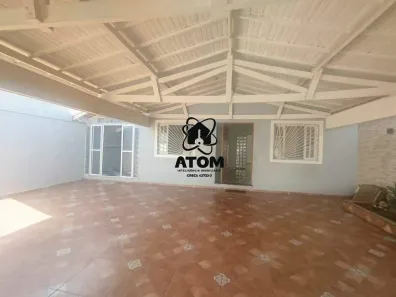 Casa com 3 Quartos para alugar, 245m² no Jardim das Nações, Taubaté