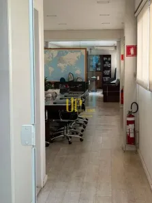 Prédio Comercial para venda ou aluguel, 1892m² no Vila Boa Vista, Barueri