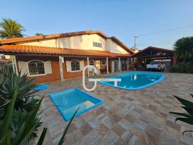 Casa com 5 Quartos à venda, 400m² no Bal Stella Maris, Peruíbe