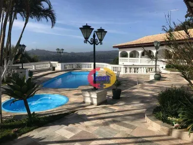 Fazenda/Sítio com 4 Quartos à venda, 156m² no Taiaçupeba, Mogi das Cruzes
