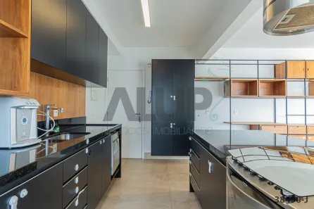 Apartamento com 2 Quartos para alugar, 105m² no Cidade Monções, São Paulo