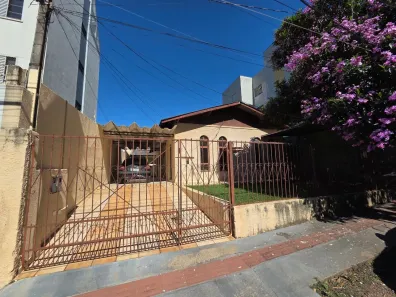 Casa com 3 Quartos para alugar, 55m² no Jardim Vilas Boas, Londrina