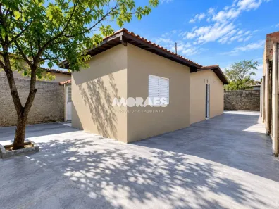 Casa com 2 Quartos para alugar, 37m² no Conjunto Habitacional Moradas do Buriti, Bauru