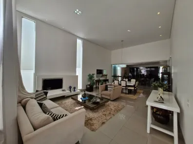 Casa de Condomínio com 3 Quartos à venda, 255m² no Nova Uberlândia, Uberlândia
