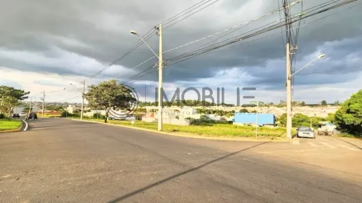 Lote/Terreno à venda, 1215m² no Jardim Guarujá, Salto