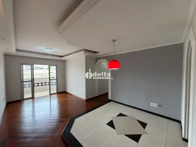 Apartamento com 3 Quartos para alugar, 120m² no Nossa Senhora Aparecida, Uberlândia