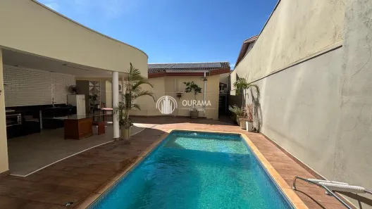 Casa com 3 Quartos à venda, 206m² no Jardim Ipiranga, Americana